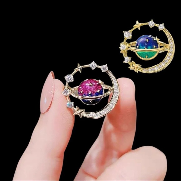 Crystal Enamel Pins Rhinestone Cosmic Star Brooches for Men and Women - Picture 2 of 7